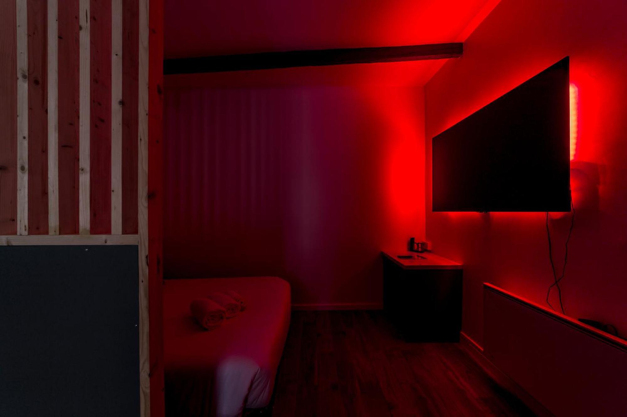 Quiet Center Ail Apartment *